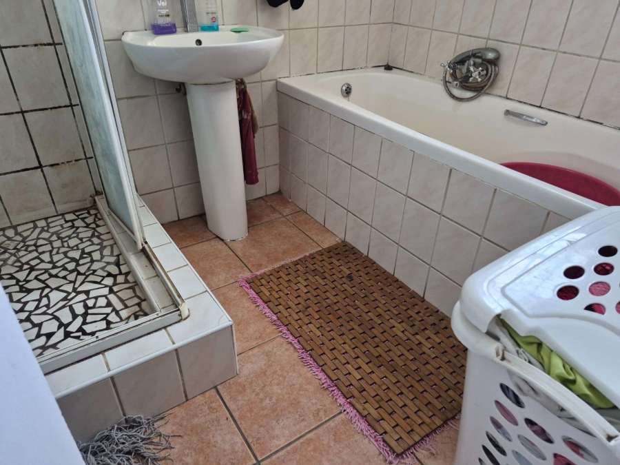 2 Bedroom Property for Sale in St Georges Park Eastern Cape